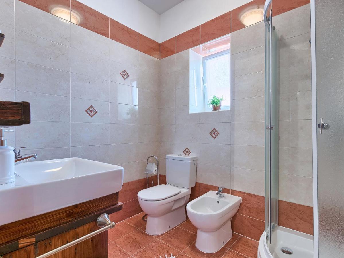 Apartment Sani-2 By Interhome Pjescana Uvala Ngoại thất bức ảnh