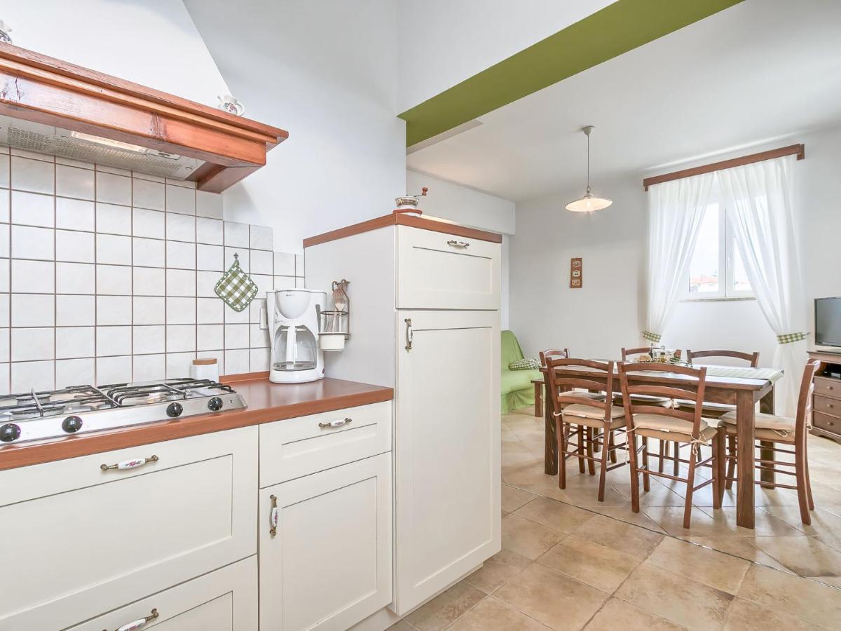 Apartment Sani-2 By Interhome Pjescana Uvala Ngoại thất bức ảnh